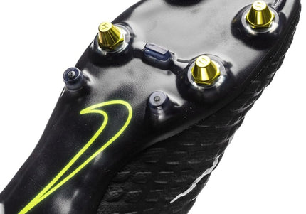 NIKE HYPERVENOM PHANTOM III