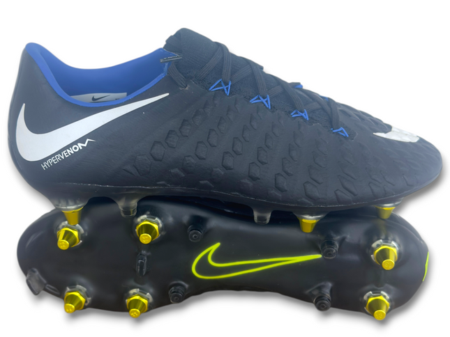 NIKE HYPERVENOM PHANTOM III