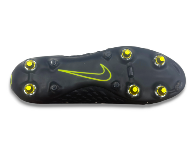 NIKE HYPERVENOM PHANTOM III