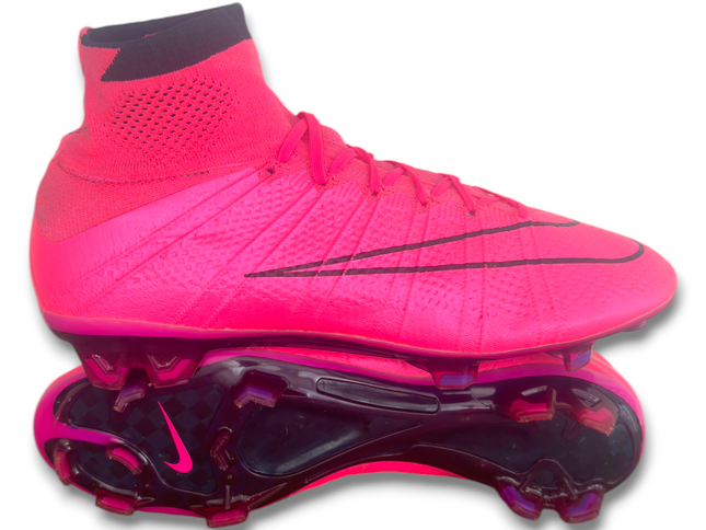 NIKE MERCURIAL SUPERFLY IV ELITE